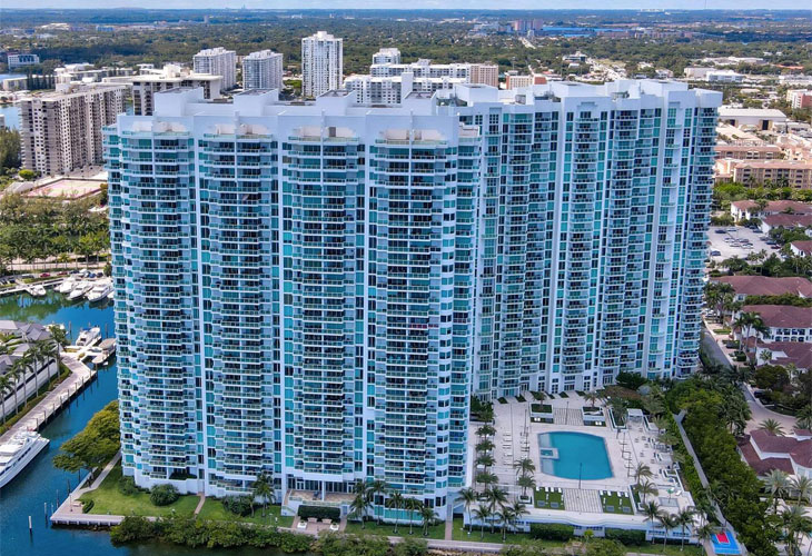 The Peninsula | Picture 1