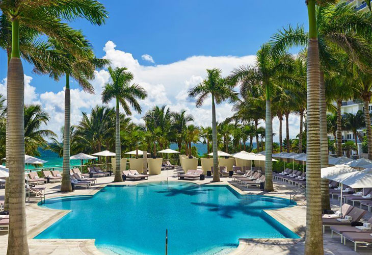 St Regis Center Tower Condos For Sale & Rent | Picture 2