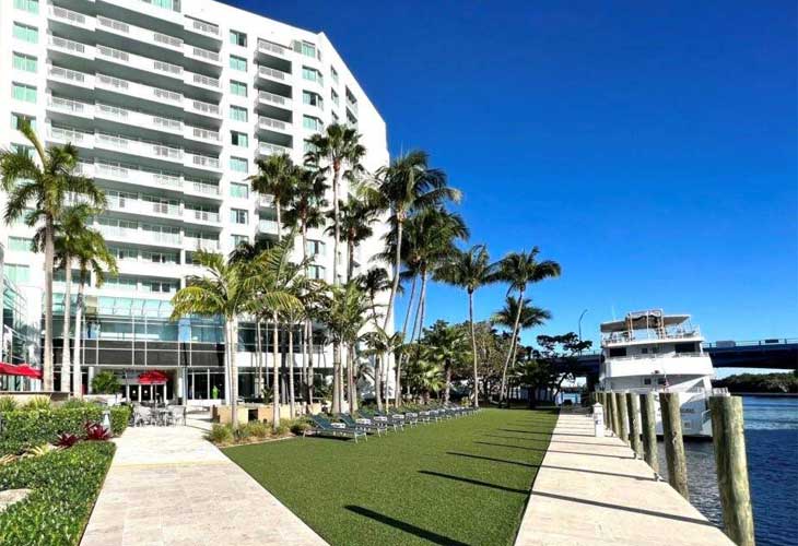 Gallery One Condos For Sale & Rent | Picture 2