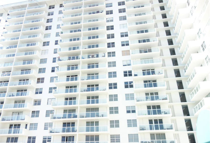 Arlen Beach Condos For Sale & Rent | Picture 2