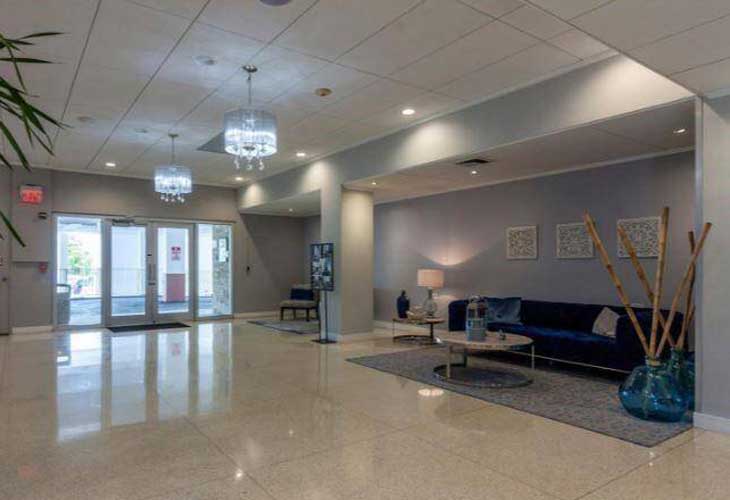 Bay Garden Manor Condos For Sale & Rent | Picture 4