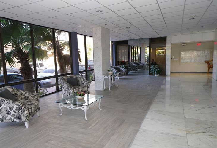 Clearview Towers Condos For Sale & Rent | Picture 4