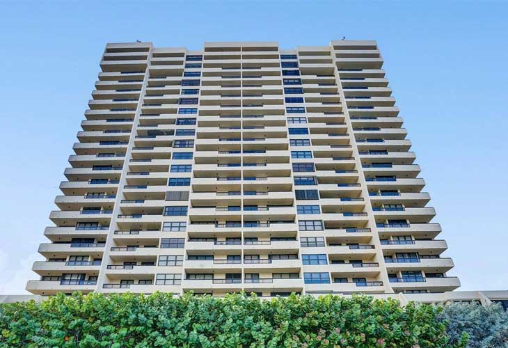 Club Atlantis Condos For Sale & Rent | Picture 1