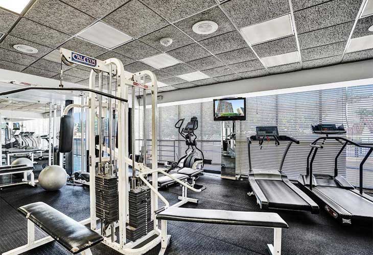 Club Atlantis Condos For Sale & Rent | Picture 4