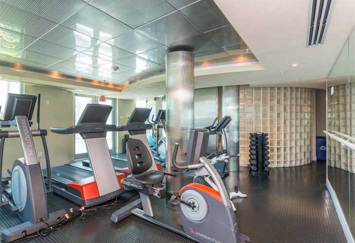 Cosmopolitan Condos For Sale & Rent | Picture 4