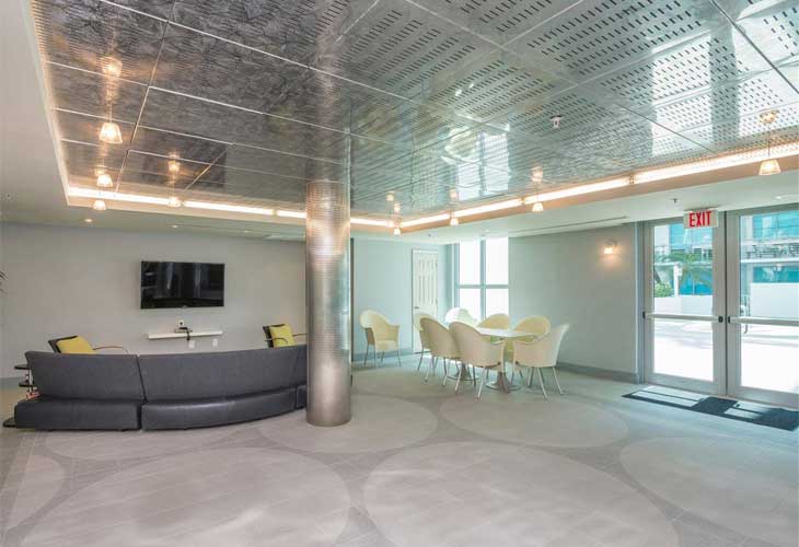 Cosmopolitan Condos For Sale & Rent | Picture 5