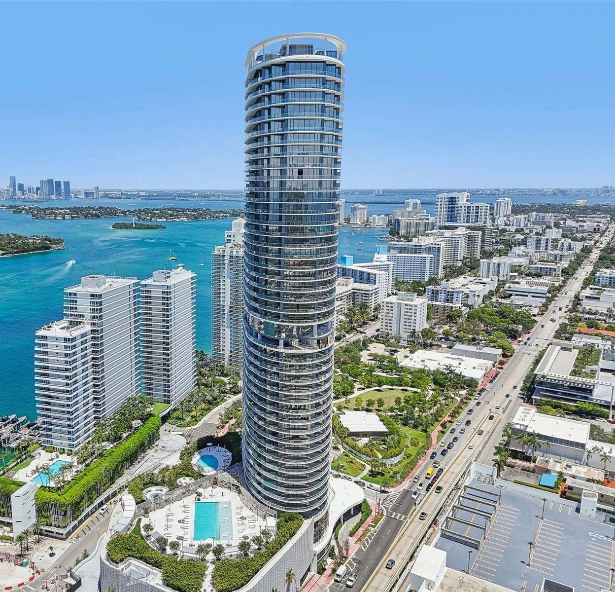 Five Park Condos For Sale & Rent | Picture 3