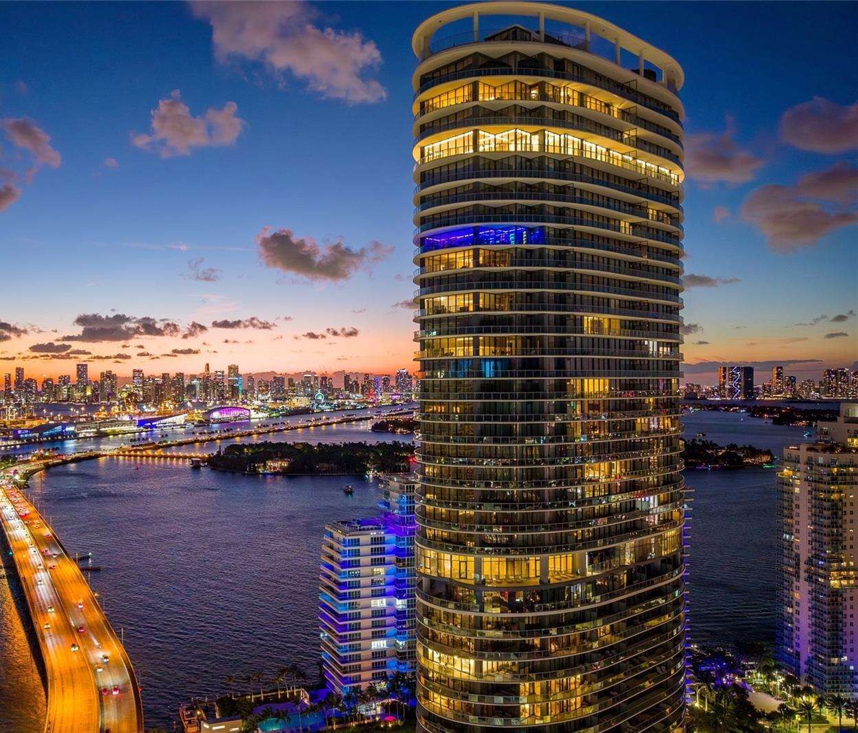 Five Park Condos For Sale & Rent | Picture 4