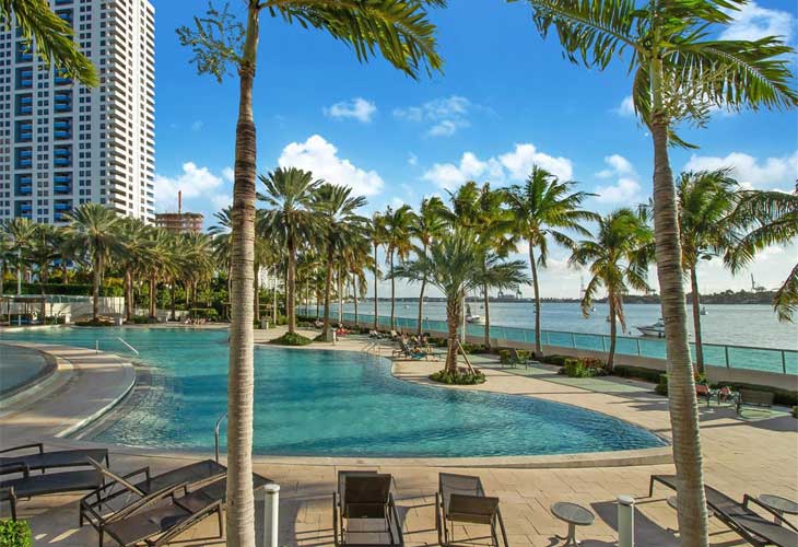 Flamingo South Beach Condos For Sale & Rent | Picture 3