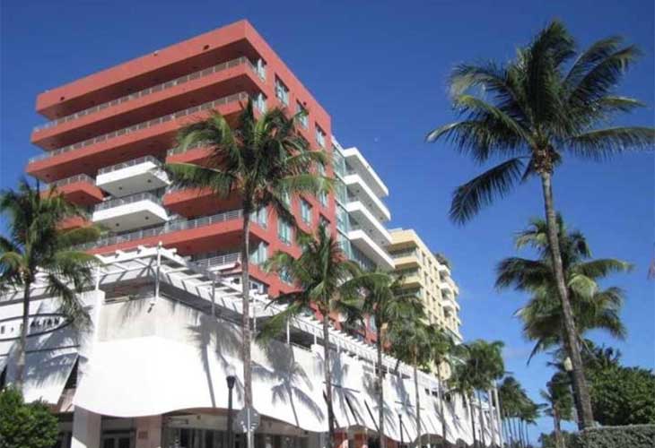 Hilton Bentley Condos For Sale & Rent | Picture 4