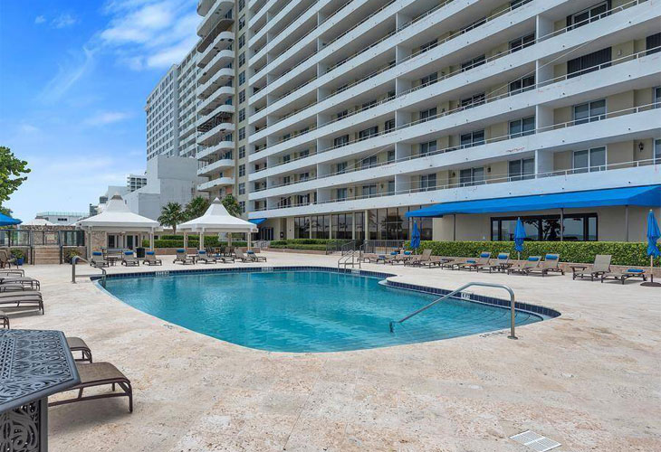 Oceanside Plaza Miami Beach