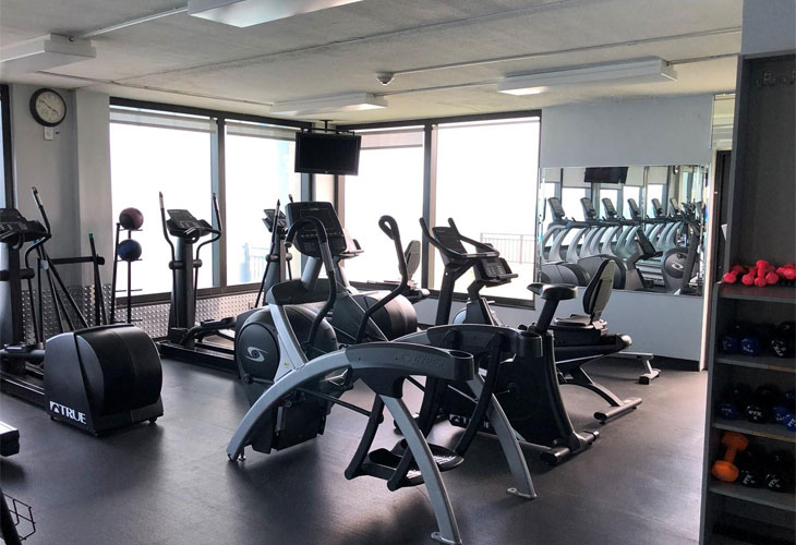 Oceanside Plaza Condos For Sale & Rent | Picture 4