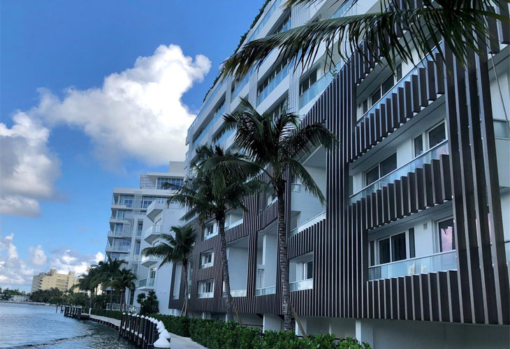 Ritz-Carlton Residences Condos For Sale & Rent | Picture 2