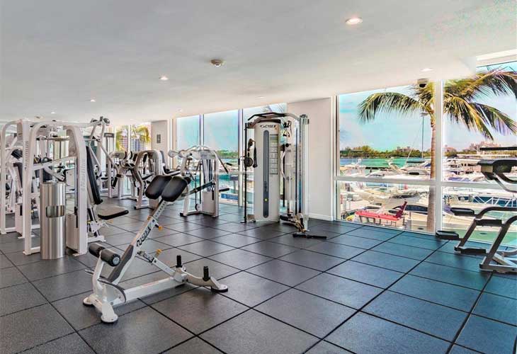 Yacht Club At Portofino Condos For Sale & Rent | Picture 5