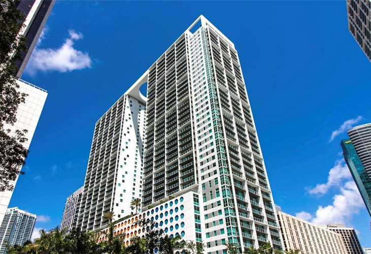 500 Brickell East | Picture 1