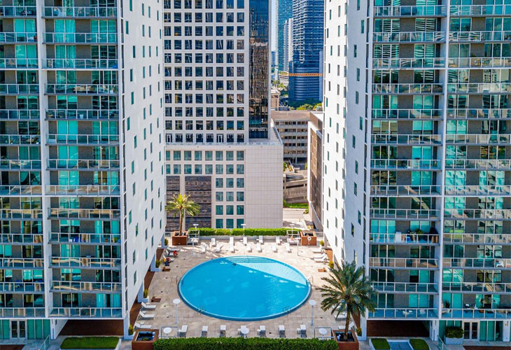 500 Brickell East | Picture 3