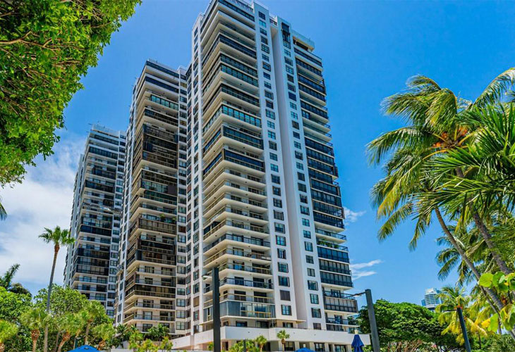 Brickell Bay Club | Picture 1