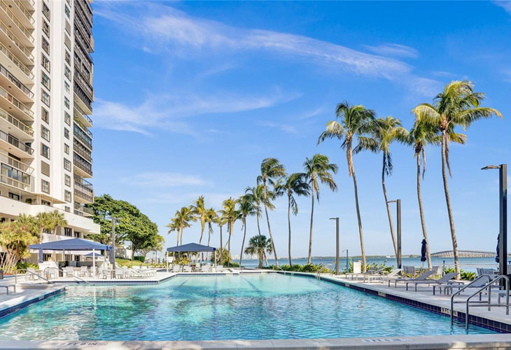 Brickell Bay Club | Picture 3