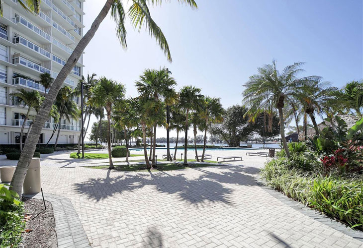 Brickell Townhouse | Picture 3