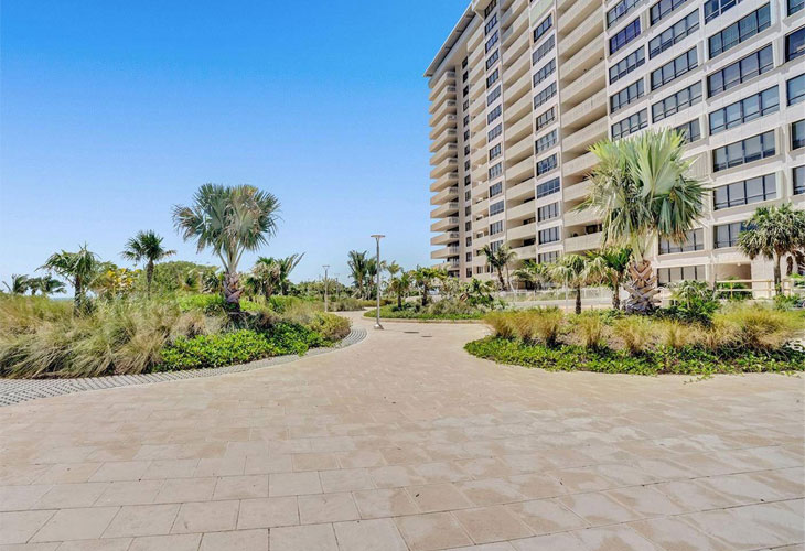 Grove Isle Condo | Picture 5
