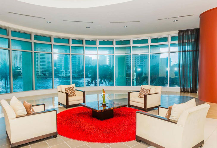 Met 1 Condos For Sale & Rent | Picture 2