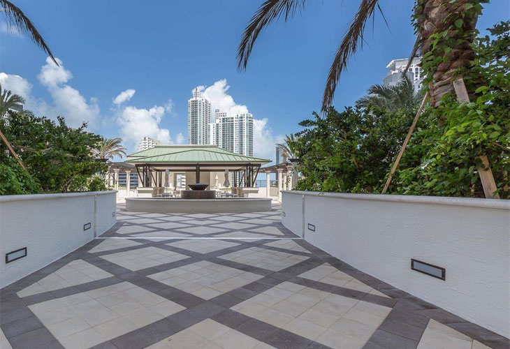 Nine At Mary Brickell Village Condos For Sale & Rent | Picture 6