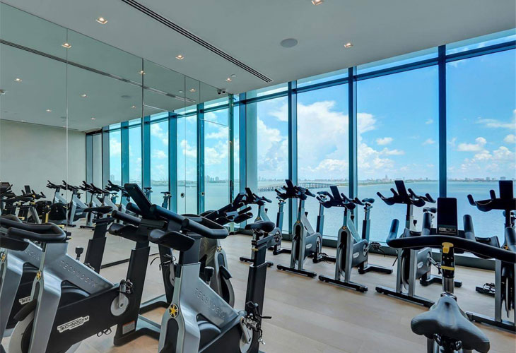 One Paraiso Condos For Sale & Rent | Picture 5