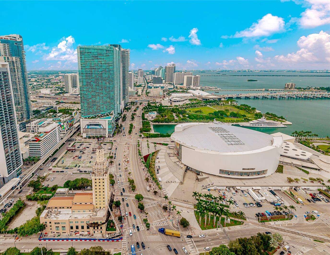 The Elser Condos For Sale & Rent | Picture 3