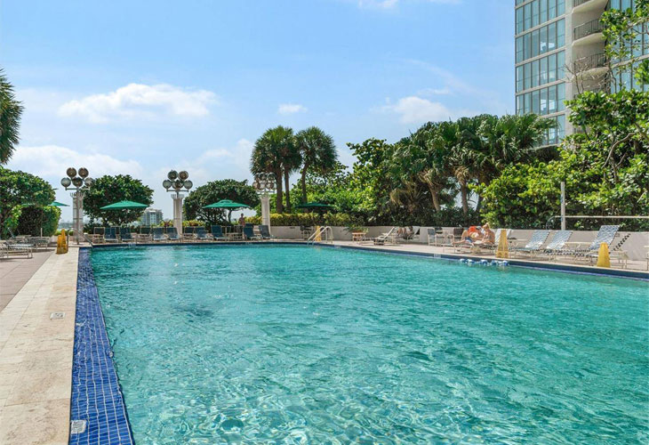 The Grand Condos For Sale & Rent | Picture 4