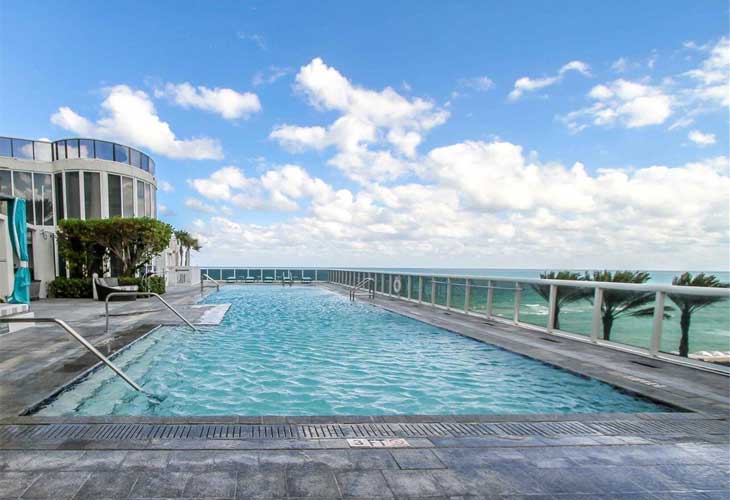 Trump Tower 1 Condos For Sale & Rent | Picture 3