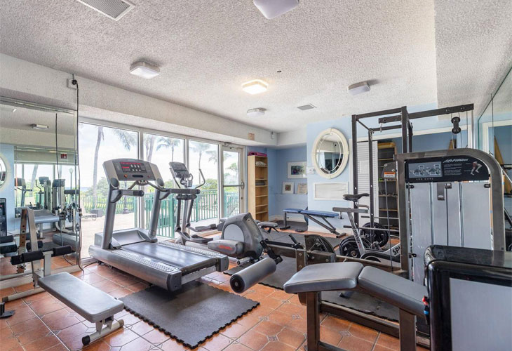 Carlisle On The Ocean Condos For Sale & Rent | Picture 4