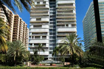 Bal Harbour 101 Condo