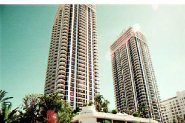 Green Diamond Condo