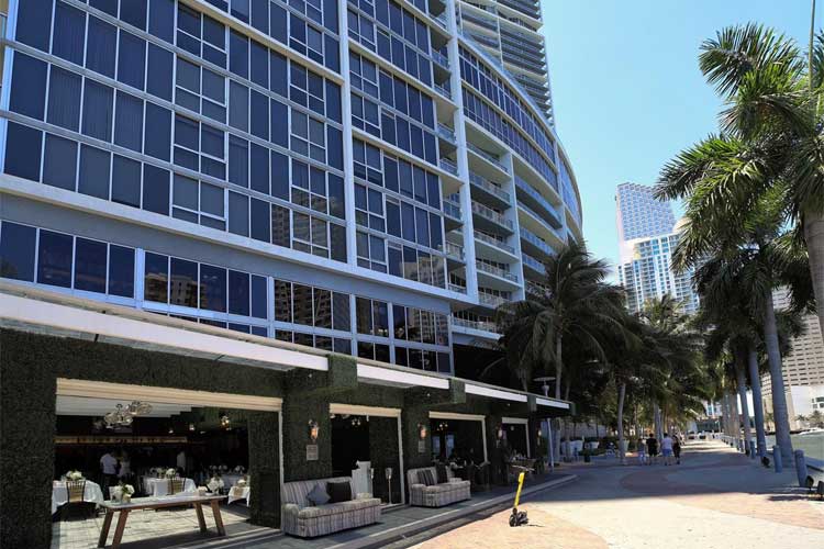 Iconbrickell Condo No 1 | Picture 2