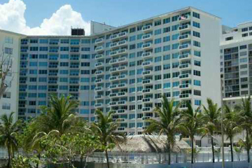 La Costa Condo