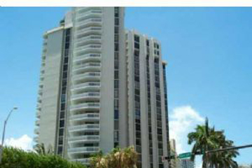 Towerhouse Condo