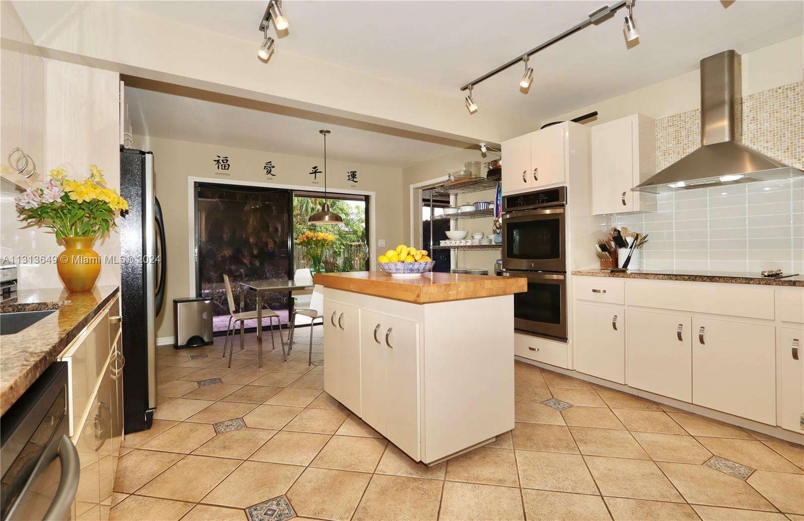 21311 23rd Ave, Miami, FL 33180 | Picture 19