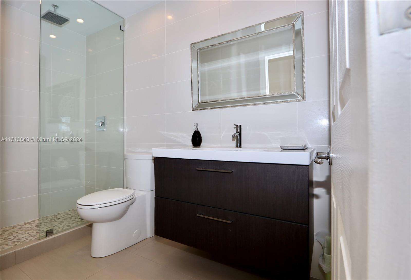 21311 23rd Ave, Miami, FL 33180 | Picture 31