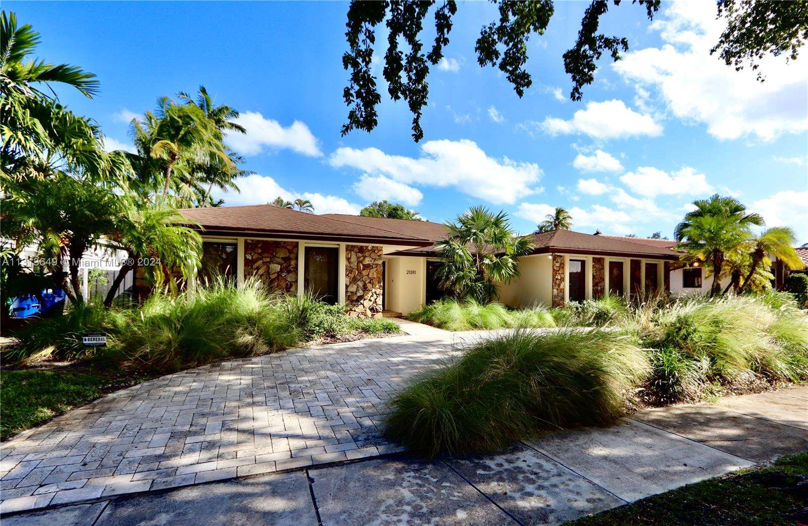 21311 23rd Ave, Miami, FL 33180 | Picture 41