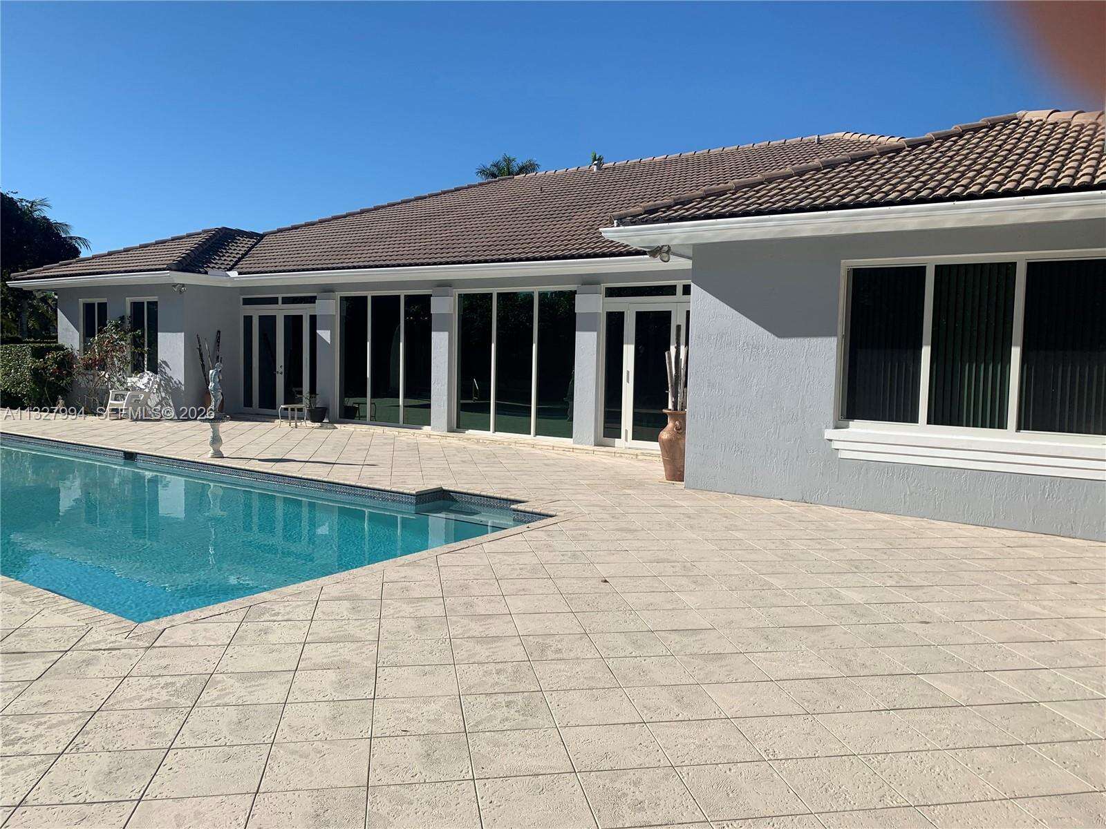 7625 75th Ave, Miami, FL 33143 - For Sale photo 1