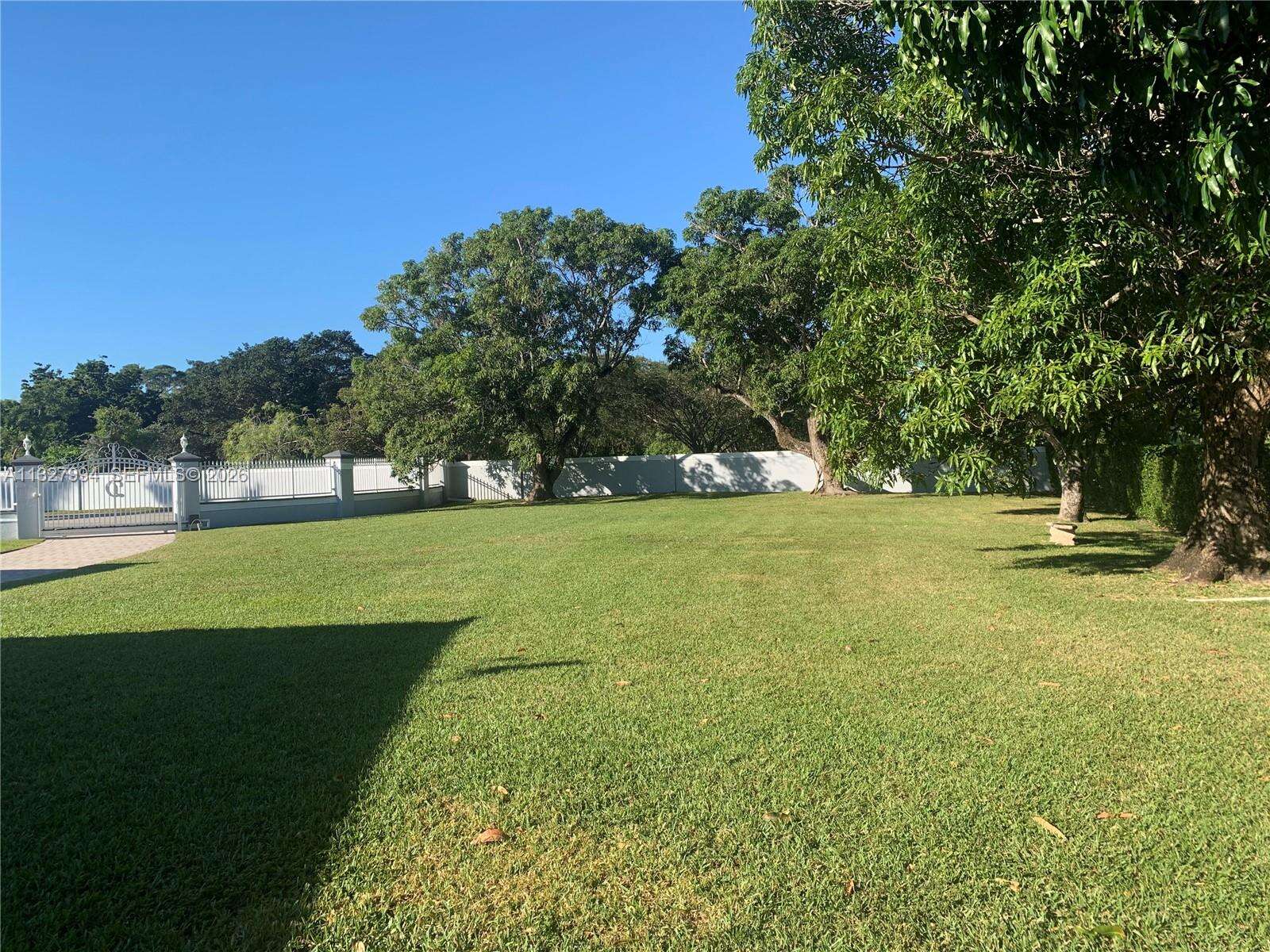 7625 75th Ave, Miami, FL 33143 - For Sale photo 5