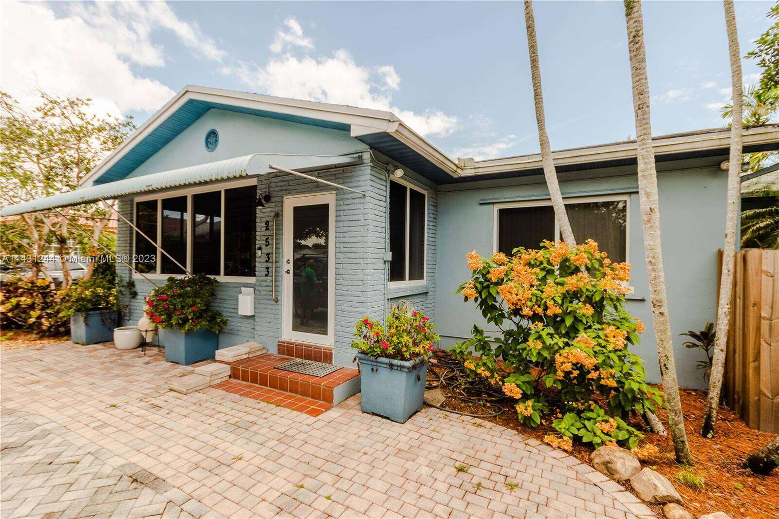 2533 Fillmore St, Hollywood, FL 33020 - For Sale photo 1