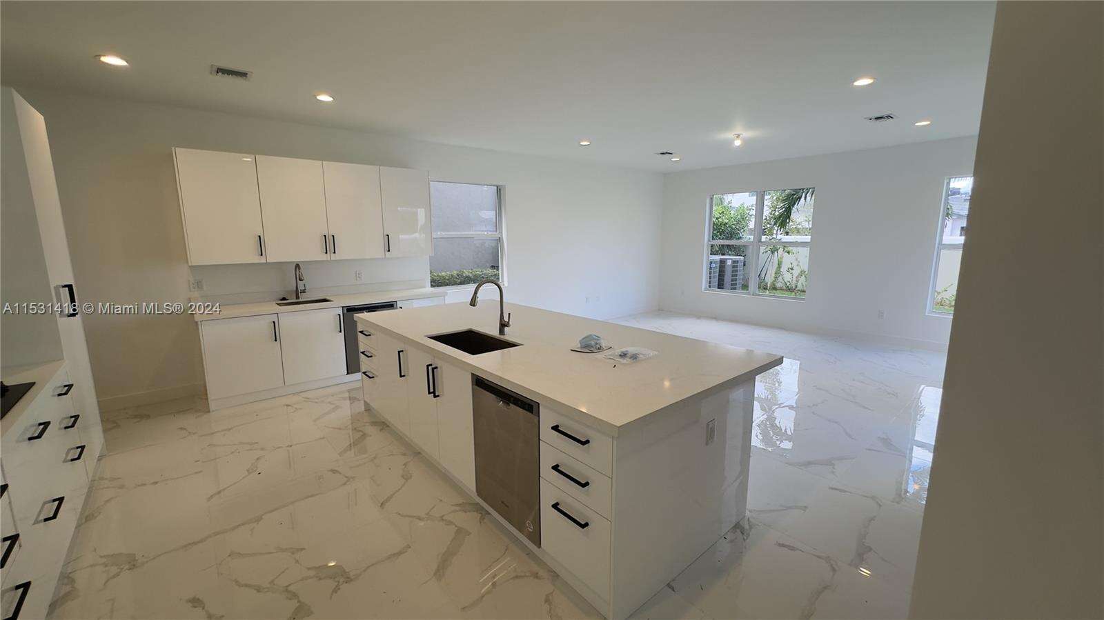 3523 Forest View Cir, Dania Beach, FL 33312 | Picture 27