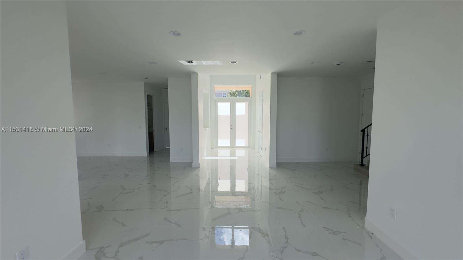 3523 Forest View Cir, Dania Beach, FL 33312 | Picture 4