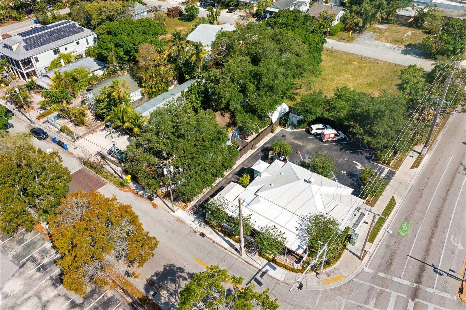 711 Las Olas, Fort Lauderdale, FL 33312 - For Sale photo 14