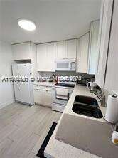 Hollywood, FL 33021 - For Sale photo 8