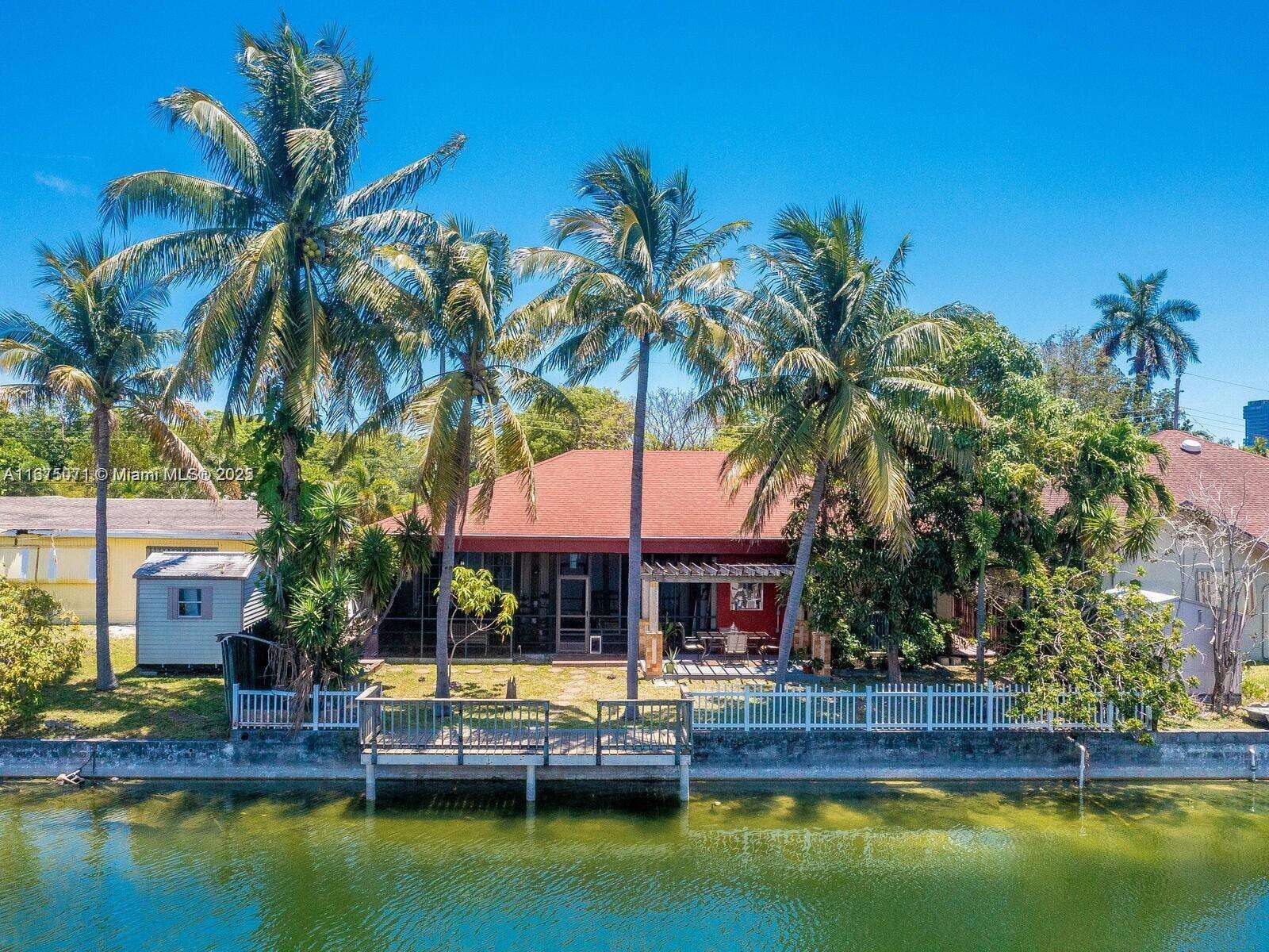 232 7th Ave, Hallandale Beach, FL 33009 | Picture 1