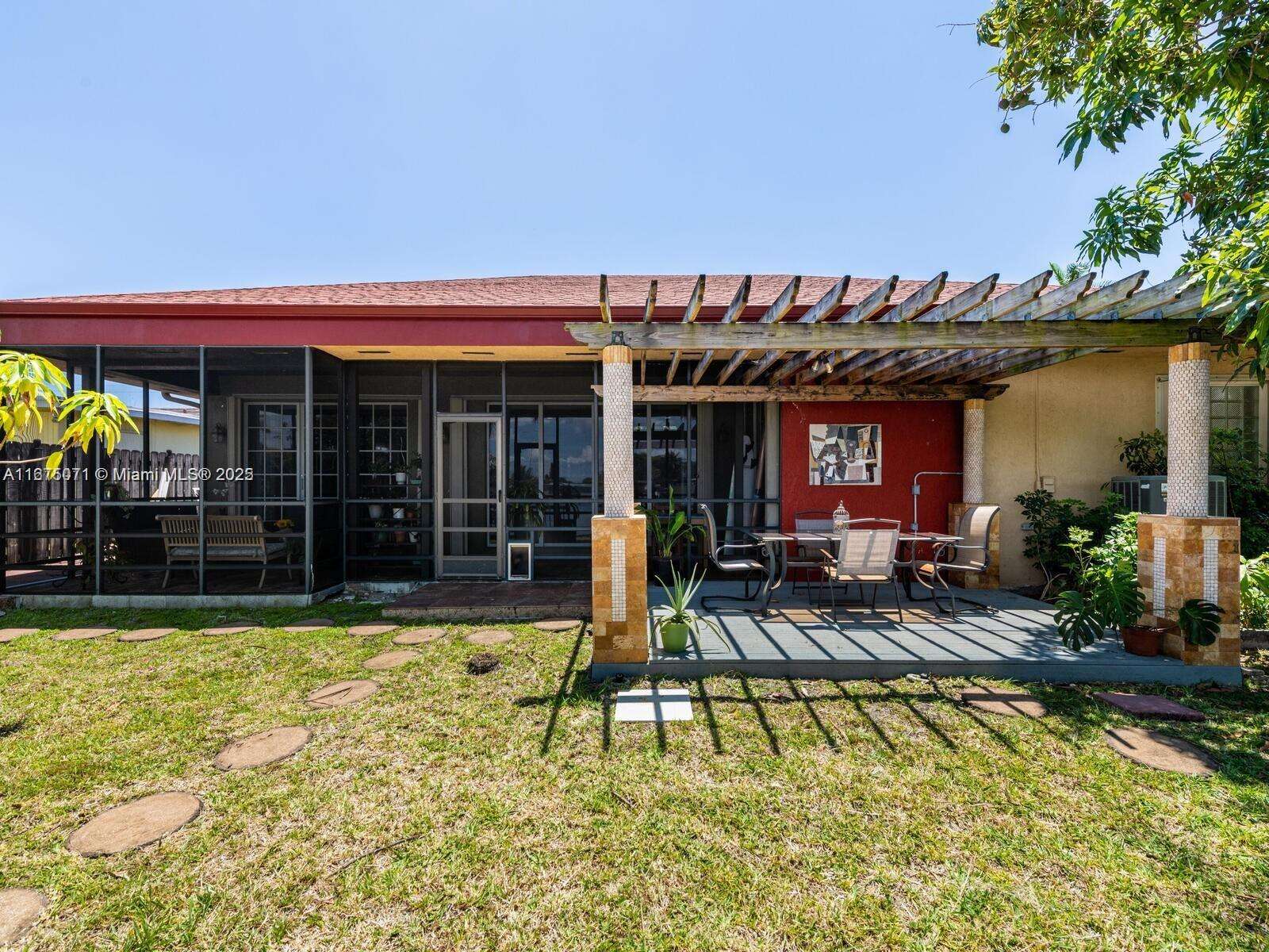 232 7th Ave, Hallandale Beach, FL 33009 | Picture 17