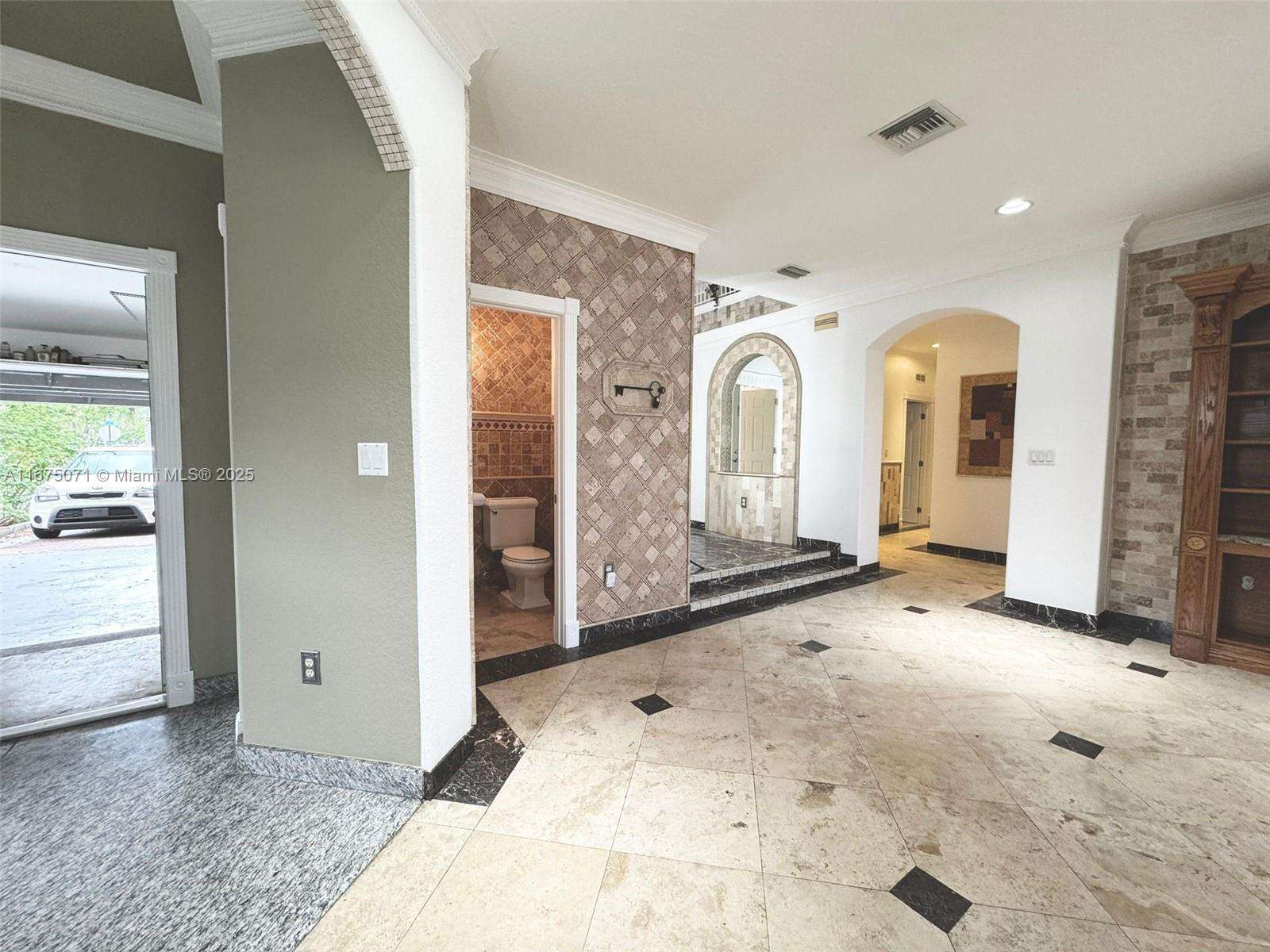 232 7th Ave, Hallandale Beach, FL 33009 | Picture 34