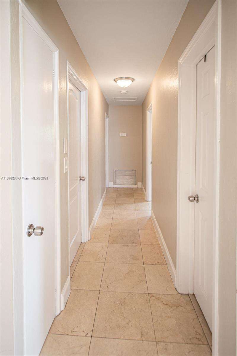 1531 Moffett St, Hollywood, FL 33020 - For Sale photo 12